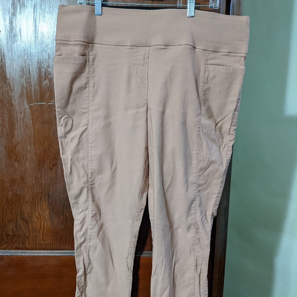 Apt. 9 Pull On Ankle Length Pants